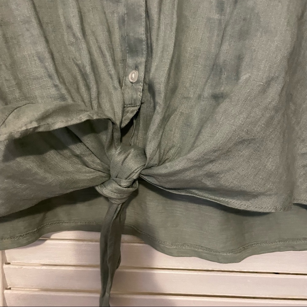 Sage Blouse - Picture 4 of 6